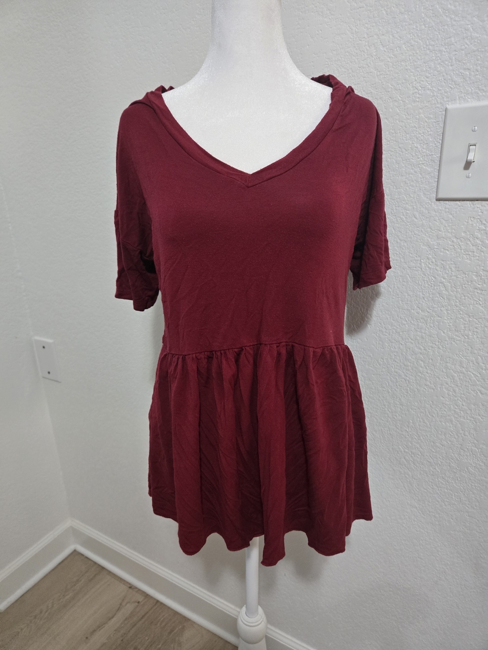 Women's Burgundy V-Neck Peplum Top